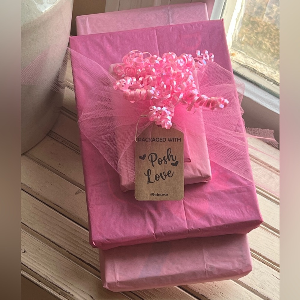 BRIDAL SHOWER GAME LOT (3) Games + Confetti 💗 - Picture 2 of 9